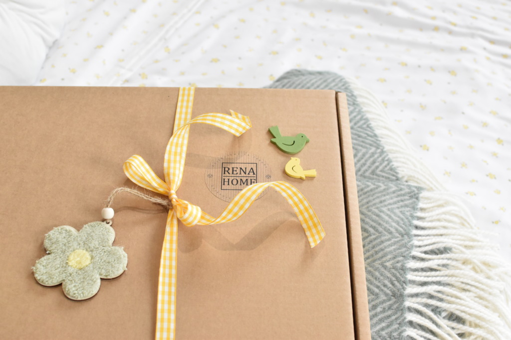 Zdjęcie przykładowego pakowania na prezent